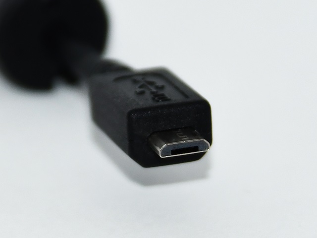 DZ-D100 マイクロ USB Type-B